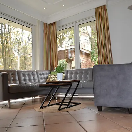 Nyaraló In With Heated Pool, Cleaning Included Lunteren